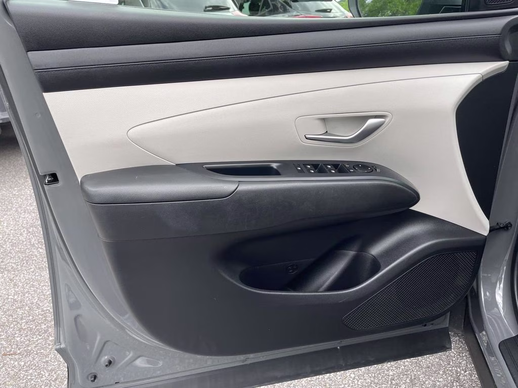 2025 Hampton Gray Hyundai Tucson SEL AWD SUV