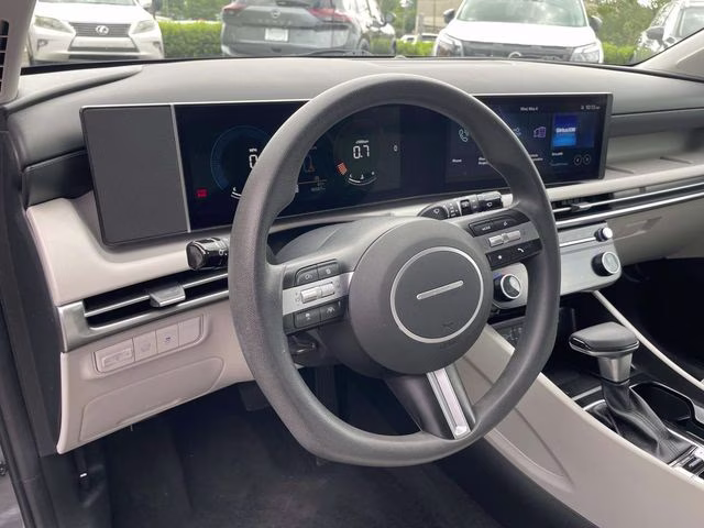 2025 Hampton Gray Hyundai Tucson SEL AWD SUV