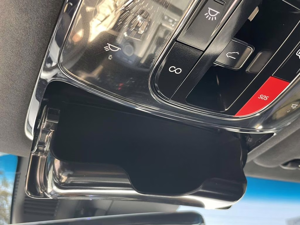 2026 Vik Black Genesis G80 3.5T AWD Sedan