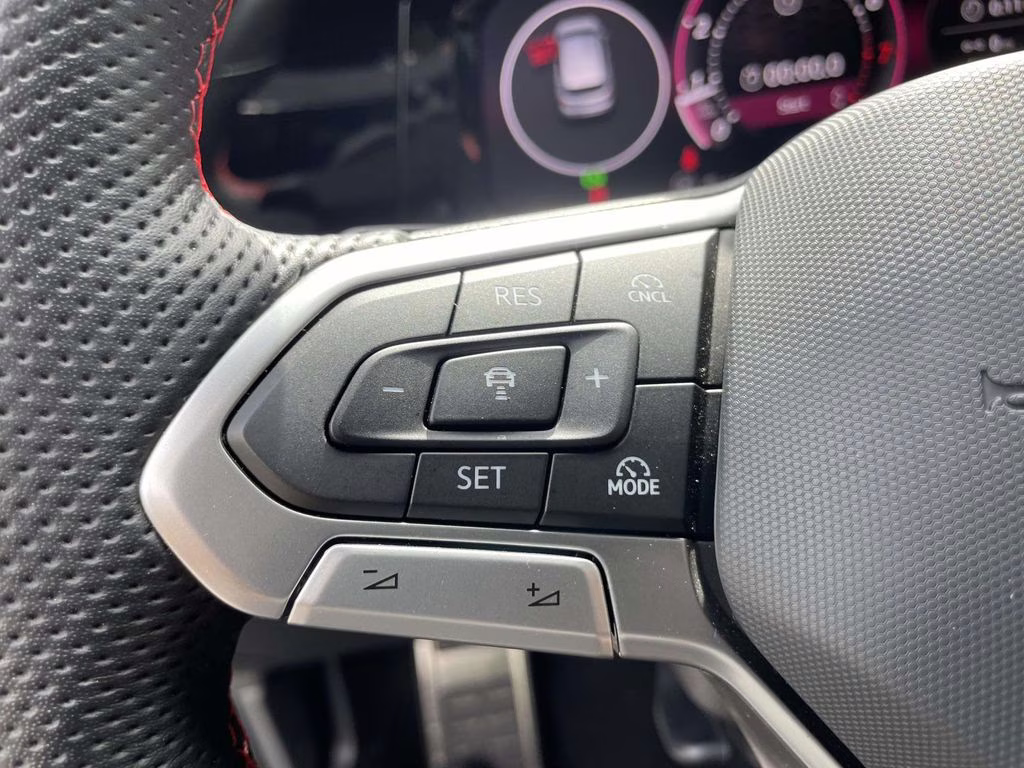 2025 Black Metallic Volkswagen Golf GTI 2.0T SE FWD Hatchback
