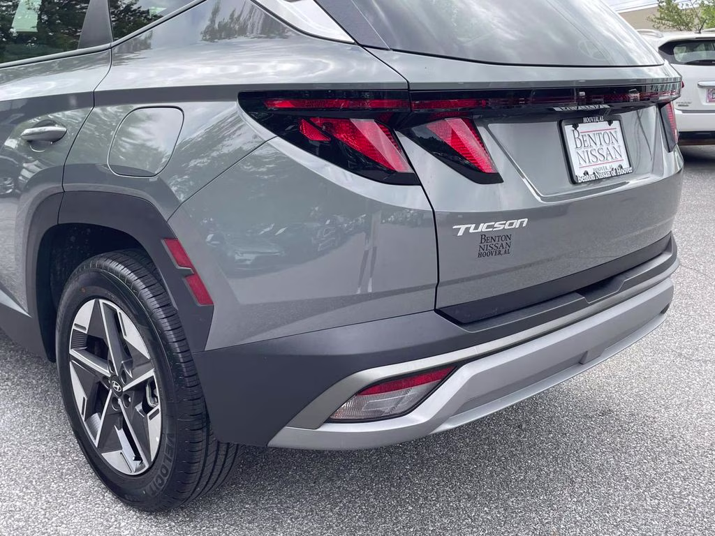 2025 Hampton Gray Hyundai Tucson SEL AWD SUV