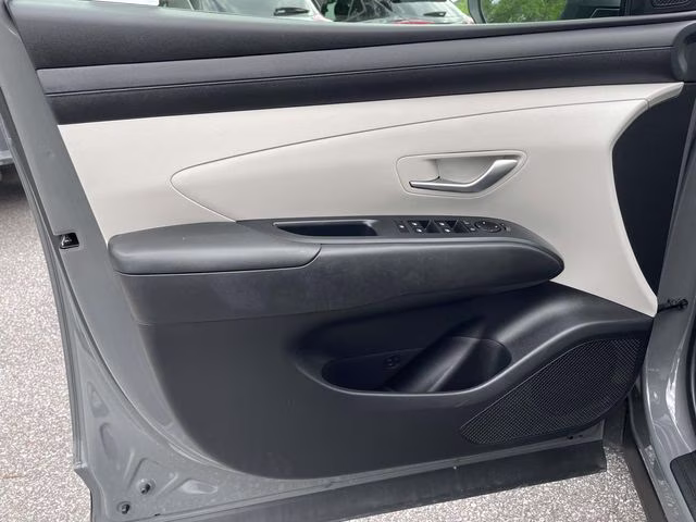 2025 Hampton Gray Hyundai Tucson SEL AWD SUV
