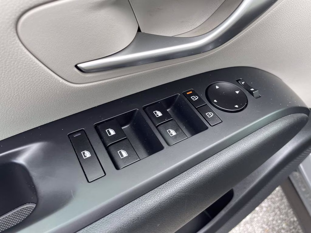 2025 Hampton Gray Hyundai Tucson SEL AWD SUV