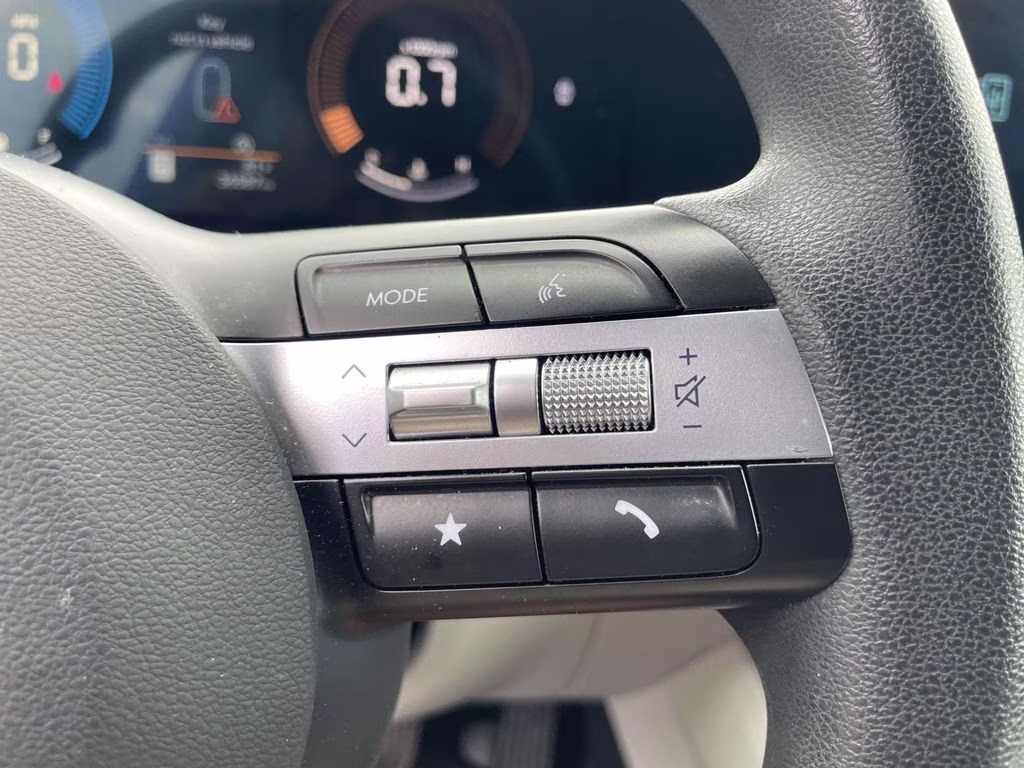 2025 Hampton Gray Hyundai Tucson SEL AWD SUV