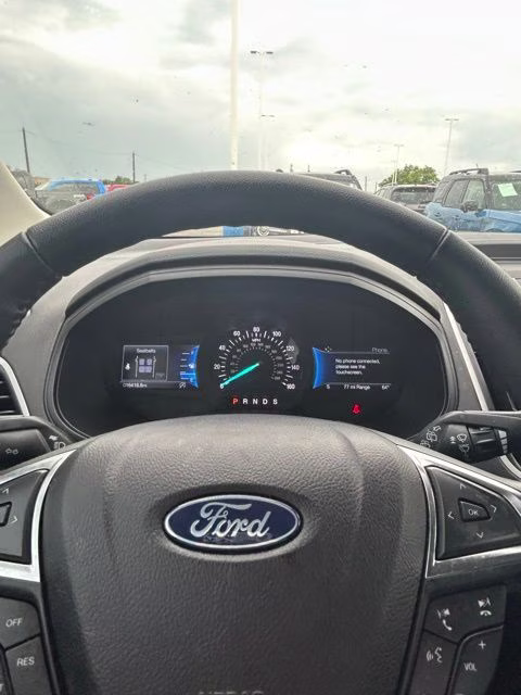 2024 White Metallic Ford Edge SEL AWD SUV