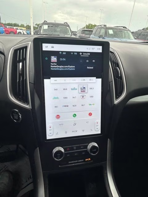 2024 White Metallic Ford Edge SEL AWD SUV