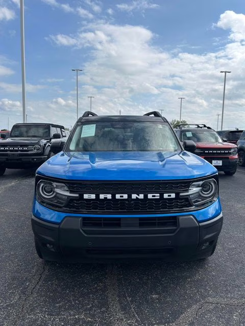 2025 Blue Metallic Ford Bronco Sport Outer Banks 4X4 SUV