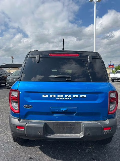 2025 Blue Metallic Ford Bronco Sport Outer Banks 4X4 SUV