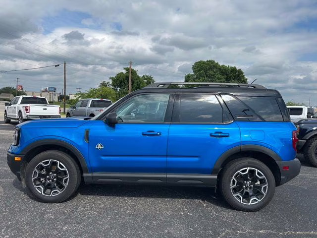 2025 Blue Metallic Ford Bronco Sport Outer Banks 4X4 SUV