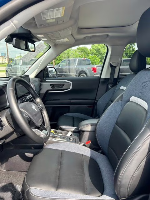 2025 Blue Metallic Ford Bronco Sport Outer Banks 4X4 SUV