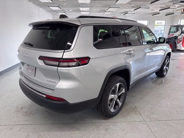 2026 Silver Zynith Jeep Grand Cherokee L Limited 4X4 SUV