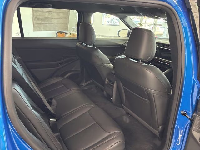 2026 Hydro Blue Pearlcoat Jeep Cherokee Limited 4X4 SUV