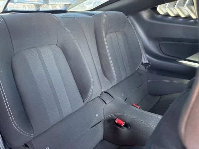 2018 Oxford White Ford Mustang GT RWD Coupe