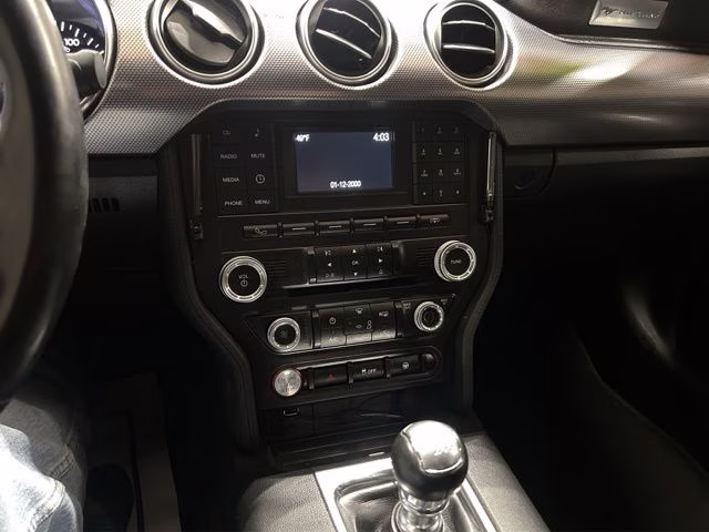 2018 Oxford White Ford Mustang GT RWD Coupe