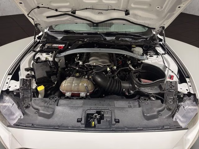 2018 Oxford White Ford Mustang GT RWD Coupe