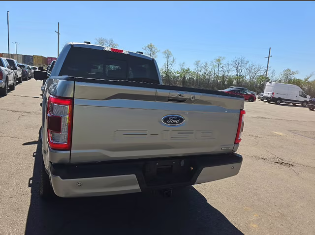 2023 Iconic Silver Metallic Ford F-150 Lariat 4X4 Truck