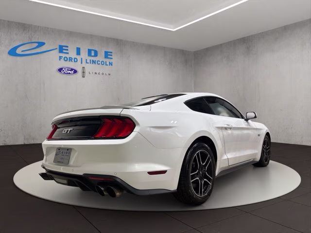 2018 Oxford White Ford Mustang GT RWD Coupe