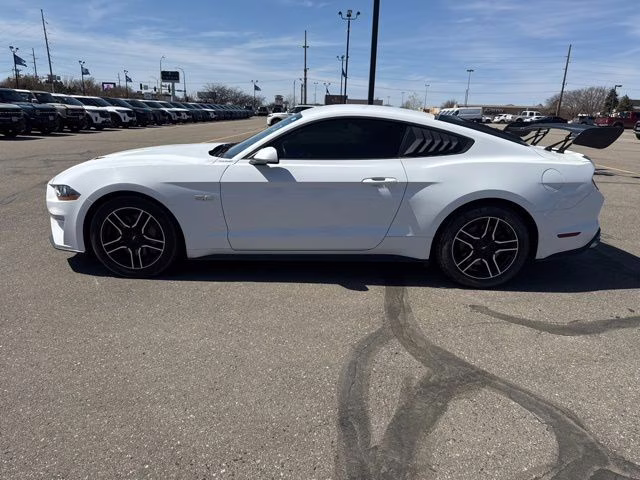 2018 Oxford White Ford Mustang GT RWD Coupe