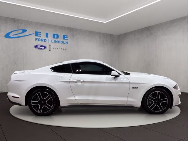 2018 Oxford White Ford Mustang GT RWD Coupe