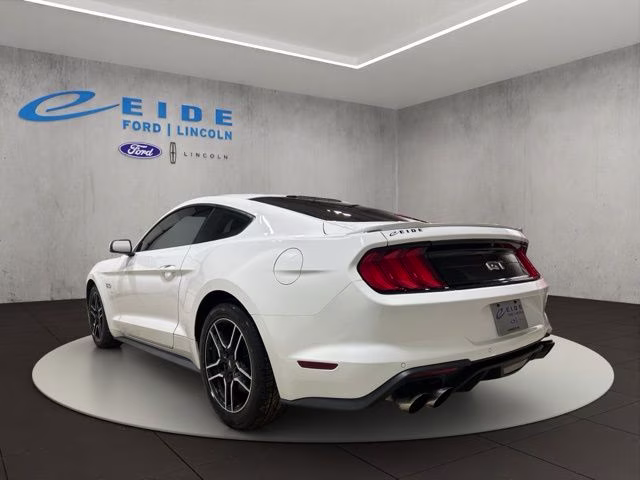 2018 Oxford White Ford Mustang GT RWD Coupe