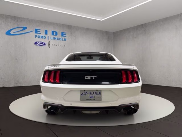 2018 Oxford White Ford Mustang GT RWD Coupe