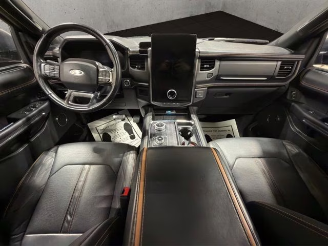 2022 Agate Black Metallic Ford Expedition Max Platinum 4X4 SUV