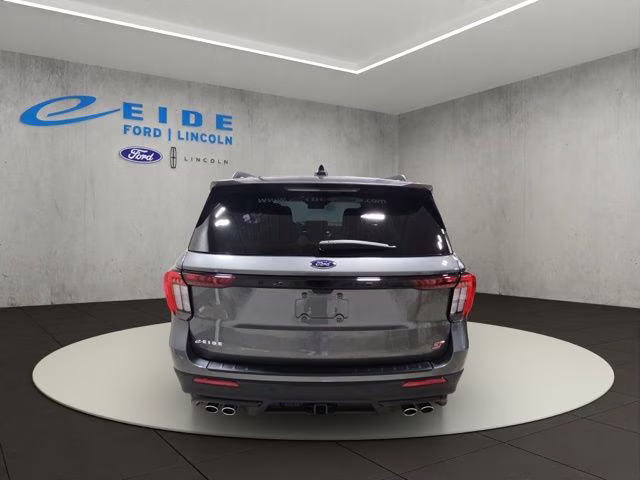 2025 Carbonized Gray Metallic Ford Explorer ST 4X4 SUV