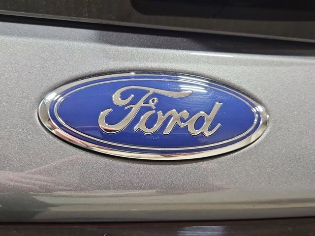 2025 Carbonized Gray Metallic Ford Explorer ST 4X4 SUV