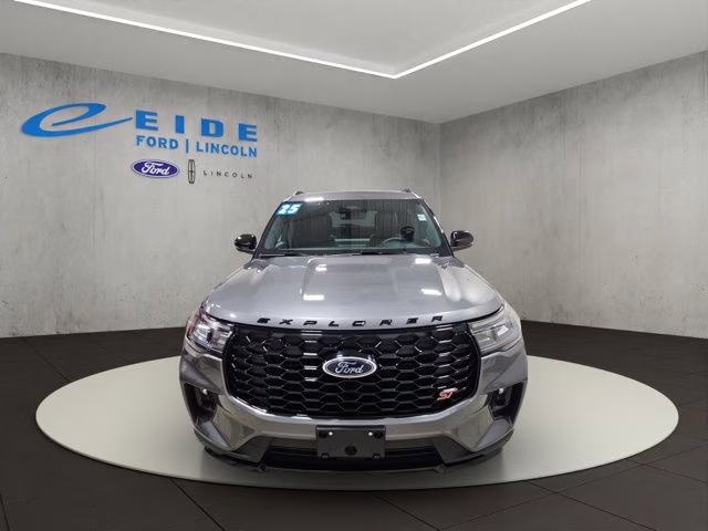 2025 Carbonized Gray Metallic Ford Explorer ST 4X4 SUV