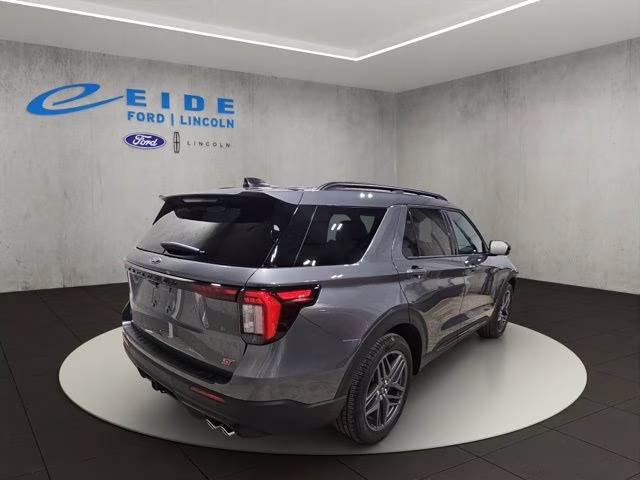 2025 Carbonized Gray Metallic Ford Explorer ST 4X4 SUV
