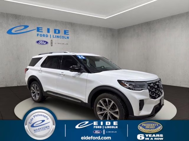 2025 Star White Metallic TC Ford Explorer Platinum 4X4 SUV