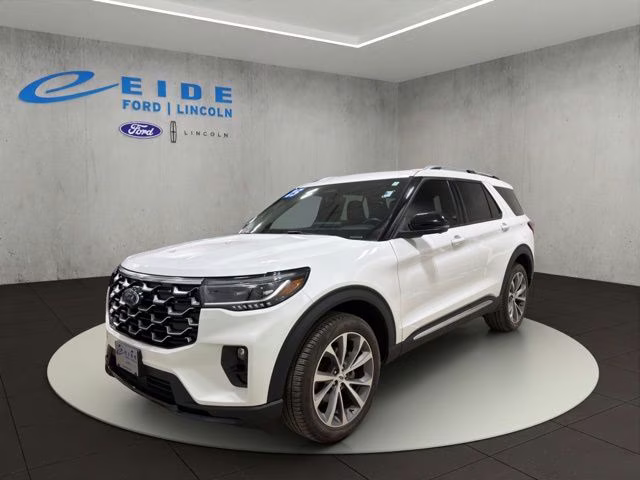 2025 Star White Metallic TC Ford Explorer Platinum 4X4 SUV