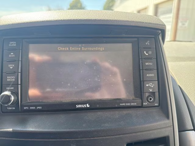 2008 Inferno Red Crystal Pearlcoat/Black Vinyl Top Chrysler Town & Country Touring FWD Van