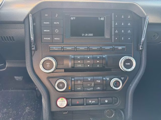 2018 Oxford White Ford Mustang GT RWD Coupe