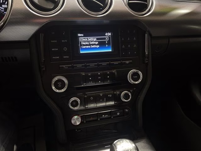 2018 Oxford White Ford Mustang GT RWD Coupe