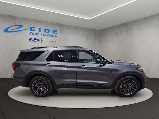 2025 Carbonized Gray Metallic Ford Explorer ST 4X4 SUV