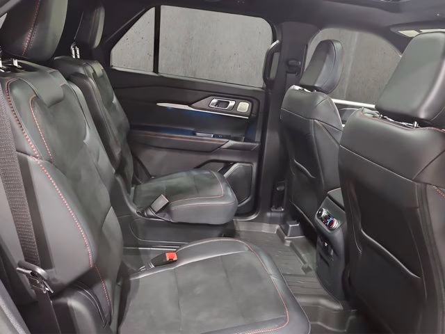 2025 Carbonized Gray Metallic Ford Explorer ST 4X4 SUV