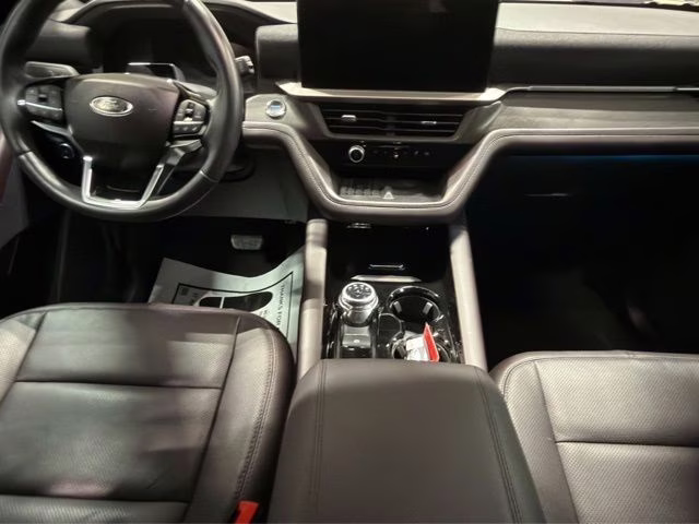 2025 Star White Metallic TC Ford Explorer Platinum 4X4 SUV