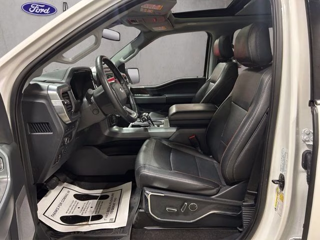 2021 Star White Metallic Tri-Coat Ford F-150 Lariat 4X4 Truck