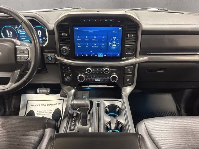2021 Star White Metallic Tri-Coat Ford F-150 Lariat 4X4 Truck