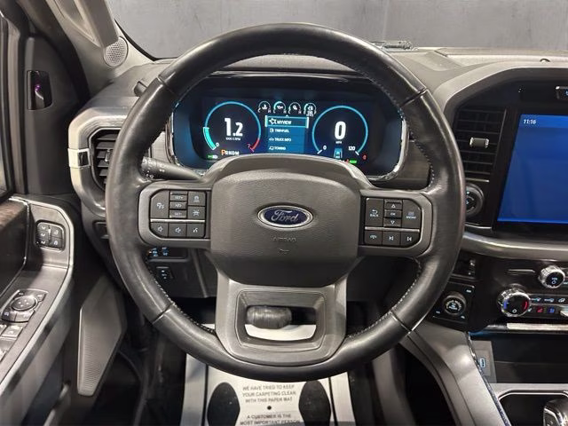 2021 Star White Metallic Tri-Coat Ford F-150 Lariat 4X4 Truck