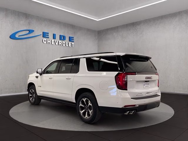 2025 Summit White GMC Yukon XL AT4 Ultimate 4X4 SUV