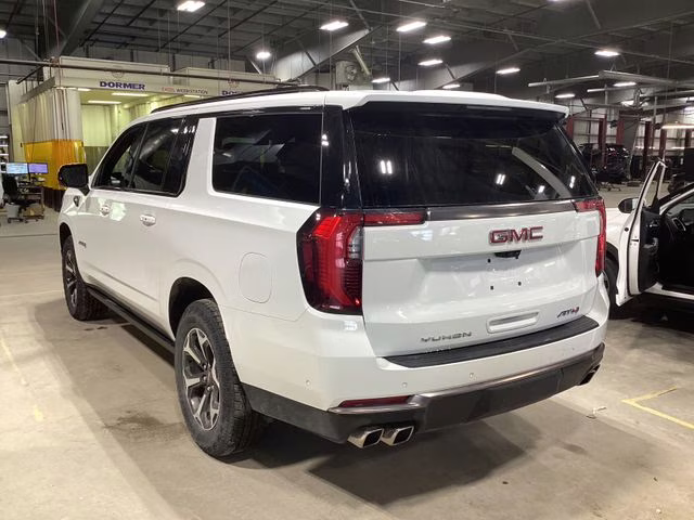 2025 Summit White GMC Yukon XL AT4 Ultimate 4X4 SUV