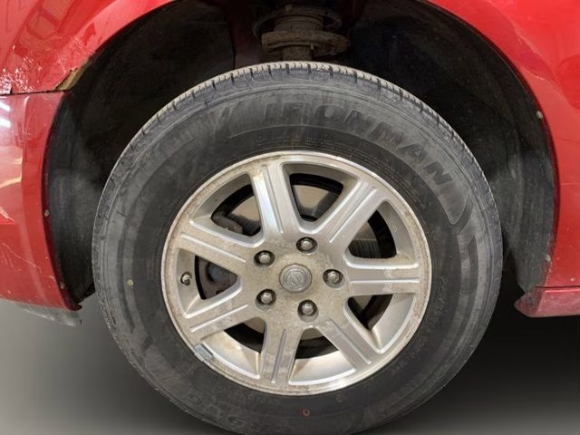 2008 Inferno Red Crystal Pearlcoat/Black Vinyl Top Chrysler Town & Country Touring FWD Van