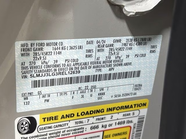 2024 Ceramic Pearl Metallic Tri-Coat Lincoln Navigator L Reserve 4X4 SUV