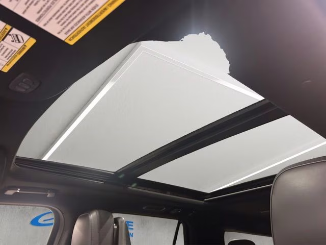 2024 Ceramic Pearl Metallic Tri-Coat Lincoln Navigator L Reserve 4X4 SUV
