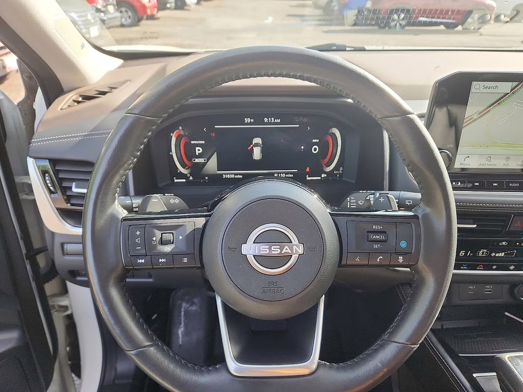 2023 Pearl White Tricoat/Super Black Nissan Rogue Platinum AWD SUV