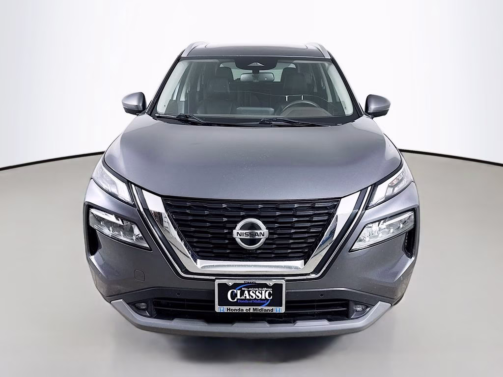 2021 Gun Metallic Nissan Rogue SL AWD SUV