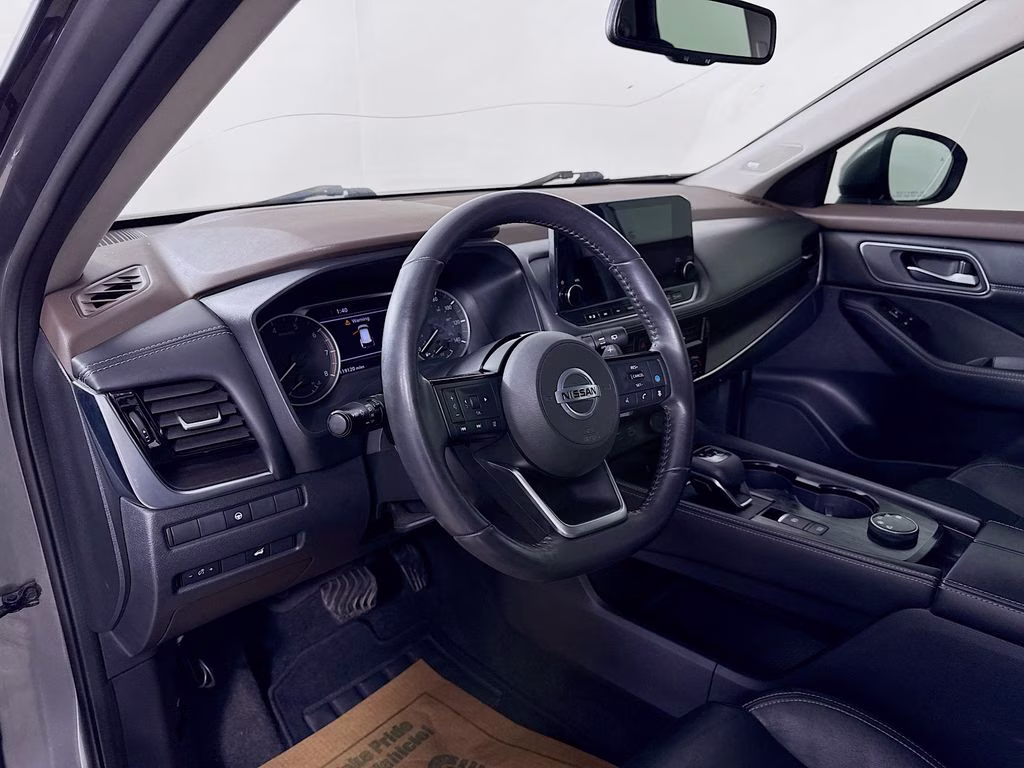 2021 Gun Metallic Nissan Rogue SL AWD SUV