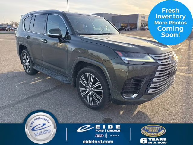 2023 Nori Green Pearl Lexus LX 600 Luxury 4X4 SUV